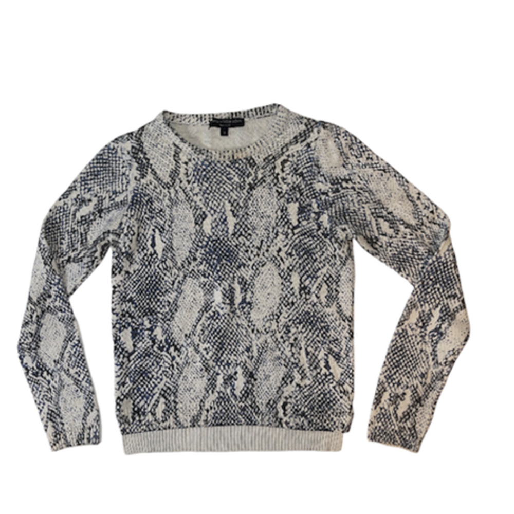 Generation Love Sweater Size Small